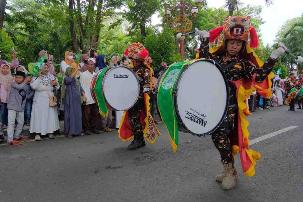 DRUM BAND BANSER JATENG