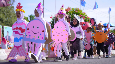 KARNAVAL AKU SUKA MAKAN IKAN