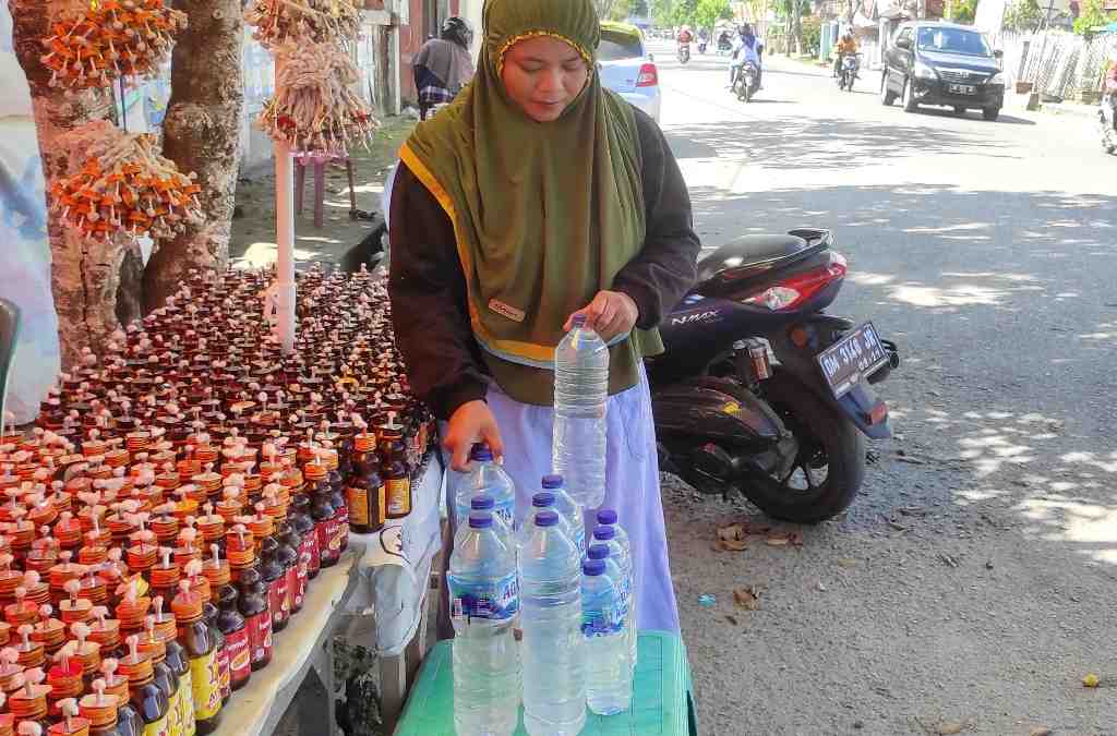 BAHAN BAKAR LAMPU BOTOL