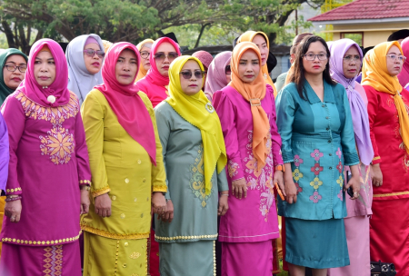 BUSANA SULAMAN KARAWO