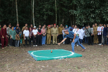 ATRAKSI PANGKAK GASING 