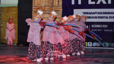 TARIAN PARI ENO