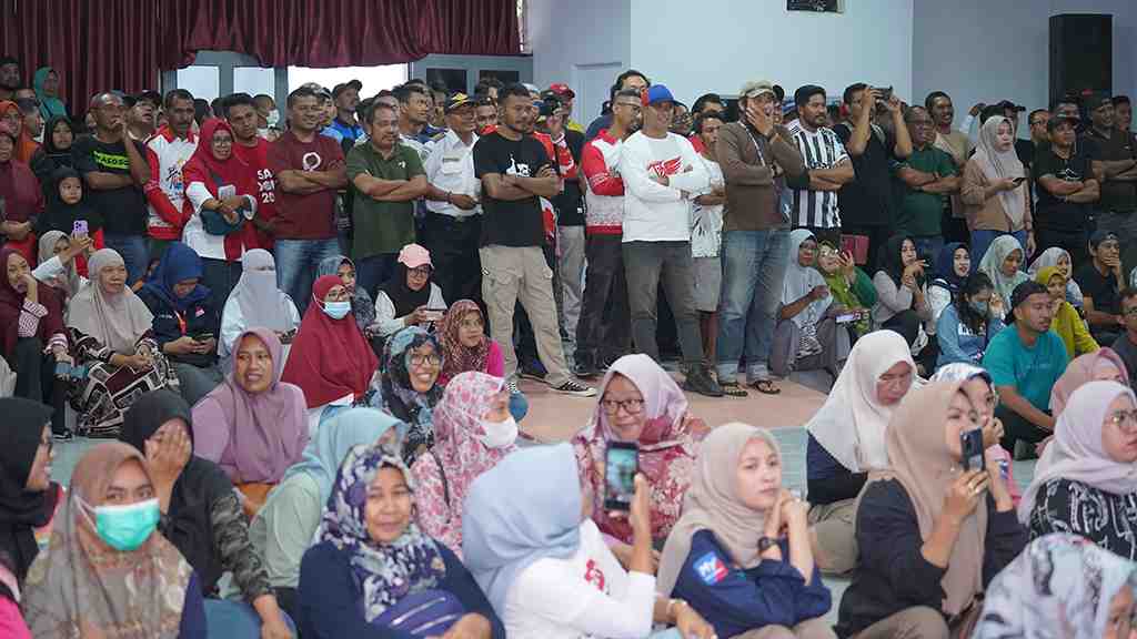 JUMPA PERS DAN FANS SLANK