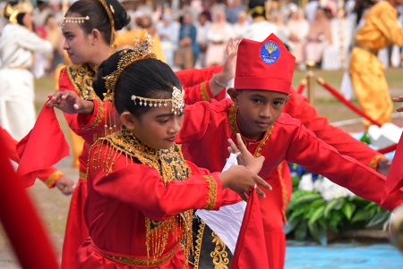 TARI SALAI DUMAI
