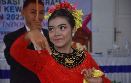 TARI SALAI JIN