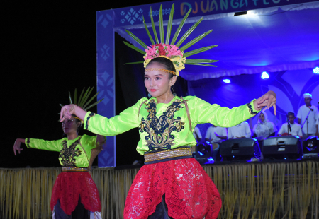 TARI TIDORE MA JANG