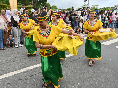 TARI KREASI DAERAH