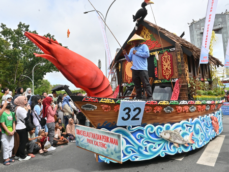MOBIL HIAS KARNAVAL FBIM