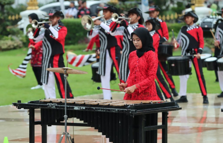 MARCHING BAND DARI BANGKALAN