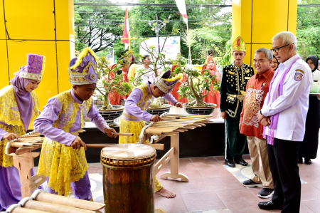 GRUP MUSIK TRADISIONAL