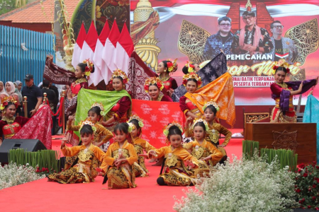 TARIAN WASTRA MAJAPAHIT