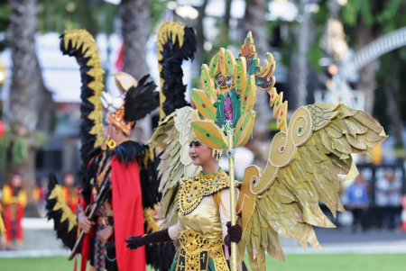 BUSANA KARNIVAL DEWI SRI