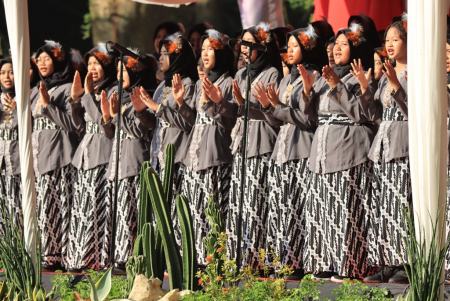 PADUAN SUARA  GABUNGAN