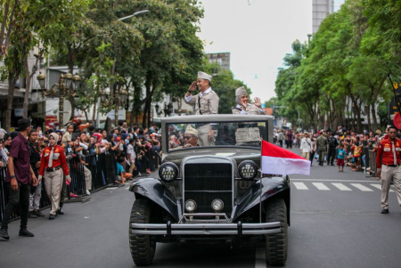 PARADE SURABAYA JUANG