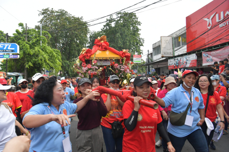 PERAYAAN CAP GO MEH DI BEKASI