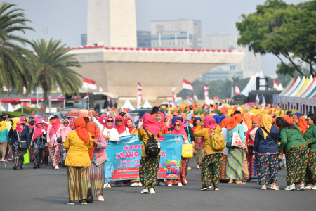 ISTANA BERKEBAYA MENYAMBUT HUT KE-78 RI  