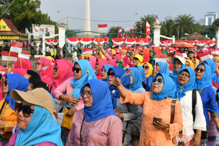 ISTANA BERKEBAYA MENYAMBUT HUT KE-78 RI  