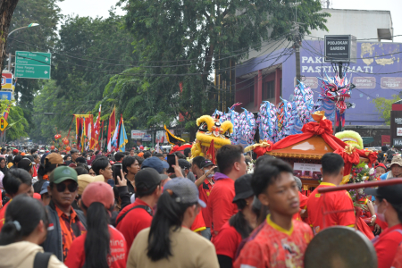 PERAYAAN CAP GO MEH DI BEKASI