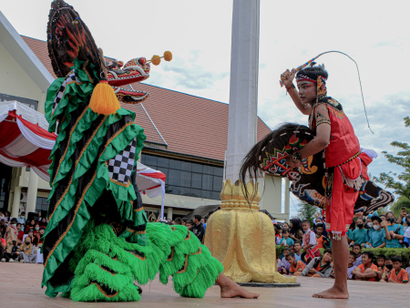 TARI JARANAN DAN BARONGAN