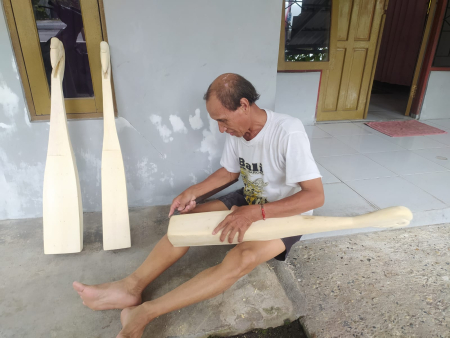 MEMBUAT KECAPI