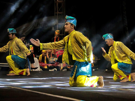 TARI BATATAI