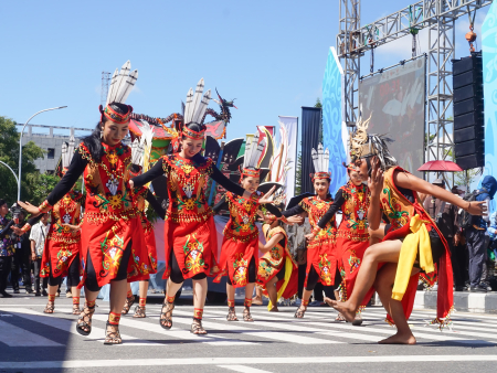 TARI KREASI TRADISIONAL
