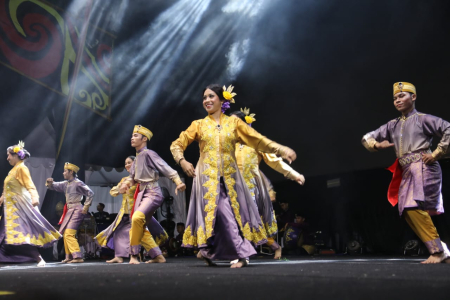 LOMBA TARI PESISIR