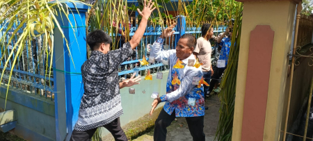LAWANG SEKEPENG