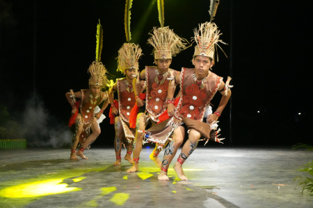 TARI KREASI TRADISIONAL