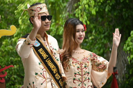 SAPA PENONTON KARNAVAL