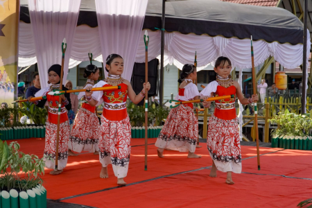 TARI GIRING-GIRING