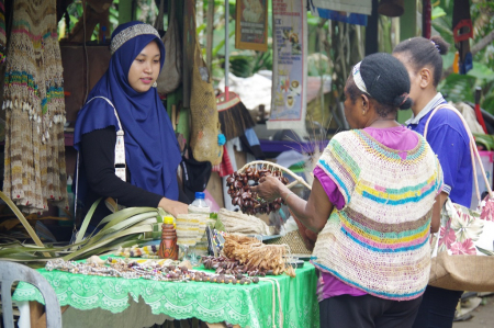 KERAJINAN TANGAN PAPUA