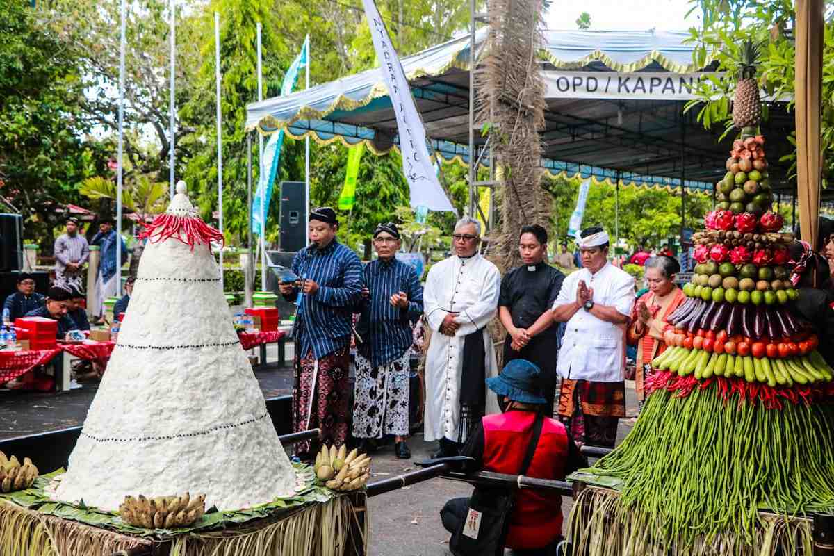 PANJATKAN DOA NYADRAN AGUNG