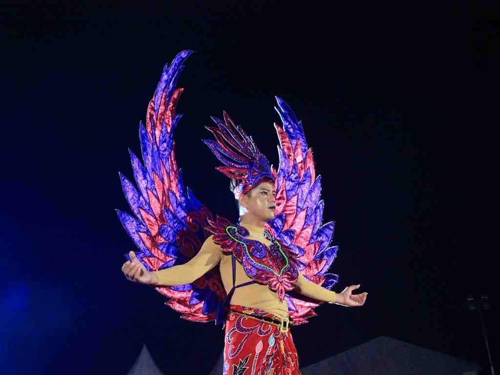 FASHION SHOW FESTIVAL TAMBUN BUNGAI