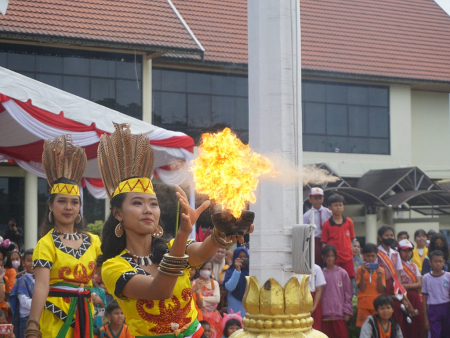 TARIAN BALEAN DADAS