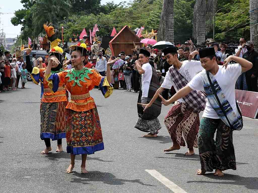 TARI ZAPIN BETAWI