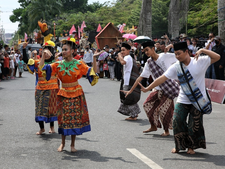 TARI ZAPIN BETAWI