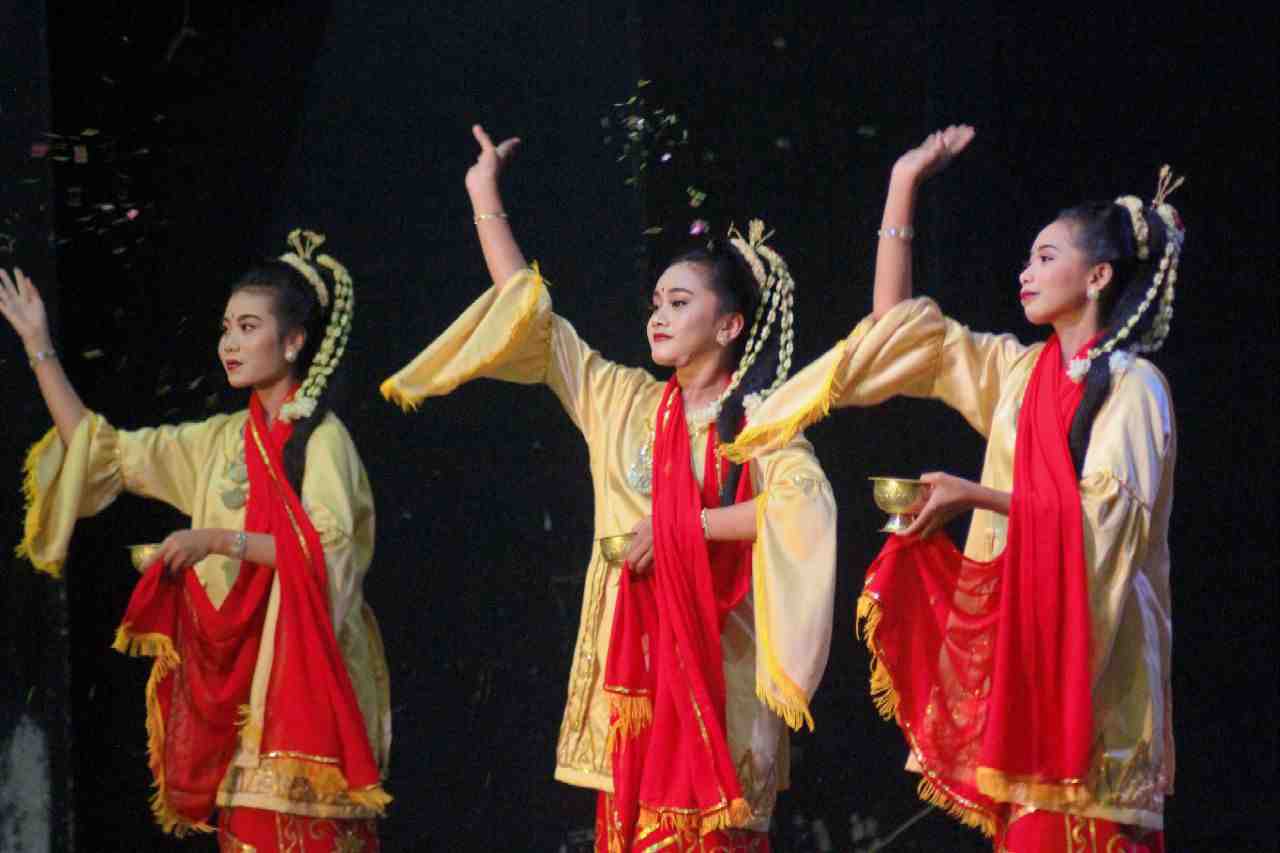 TARI RADAP RAHAYU