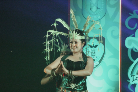 TARI RUANG WUNDRUNG