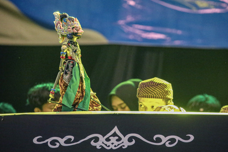 WAYANG GOLEK DI PERTUNJUKAN RAKYAT