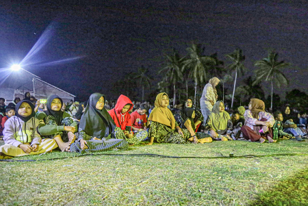 SAKSIKAN PERTUNJUKAN RAKYAT WAYANG GOLEK