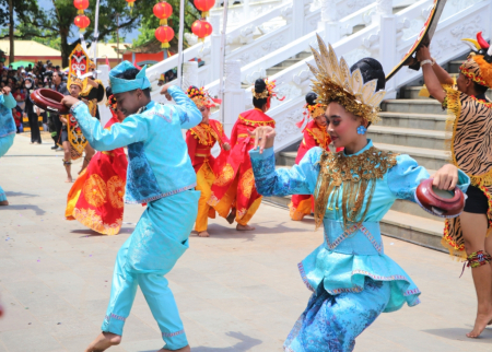 FESTIVAL MINI CAP GO MEH DI SINGKAWANG