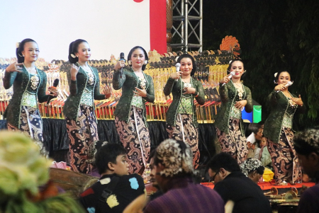 JOGETAN SINDEN WAYANG KULIT
