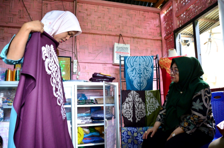 KARAWO MOTIF BESAR