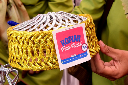 KOPIAH LIMBAH PLASTIK