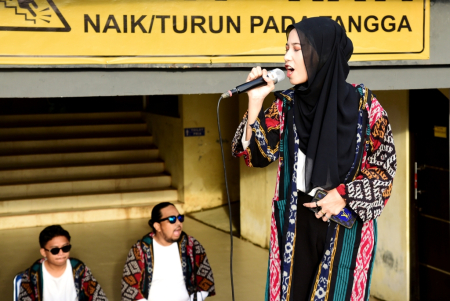 LAGU BANDA PULUWA