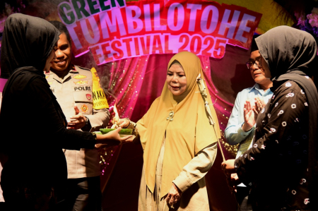 LAMPU TRADISIONAL GORONTALO
