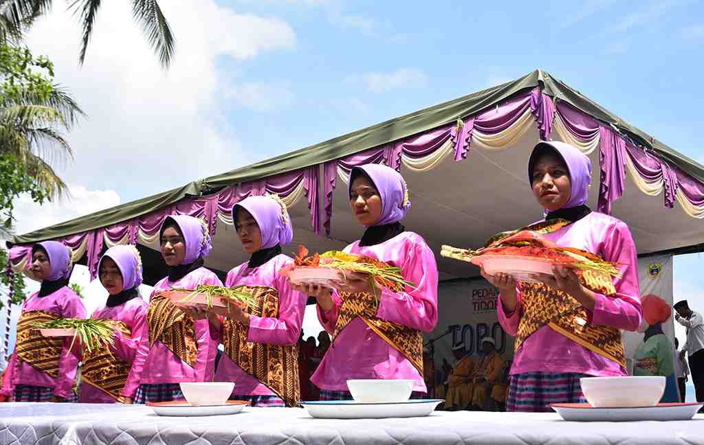 MAYANG PINANG