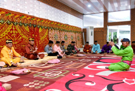 MOPOTILOLO DI GORONTALO UTARA