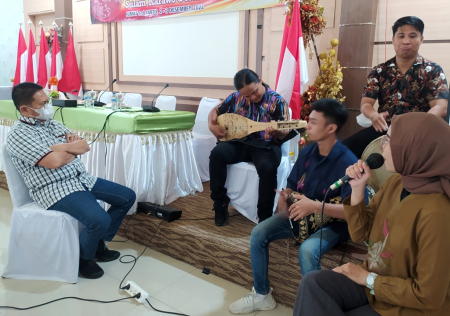 MUSIK TRADISIONAL GORONTALO